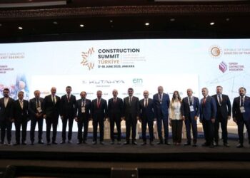İnşaat Zirvesi Türkiye küresel inşaat sektörü için gelecek rotası çizdi